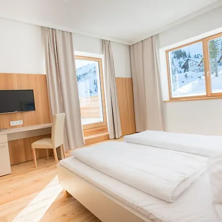 Joschi Sporthaus Hotel 4*