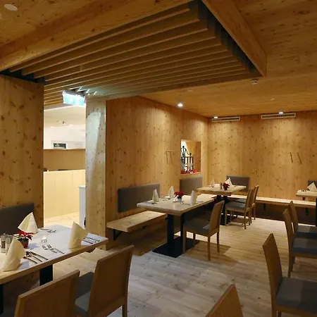 Joschi Sporthaus Hochkar Hotell 4*